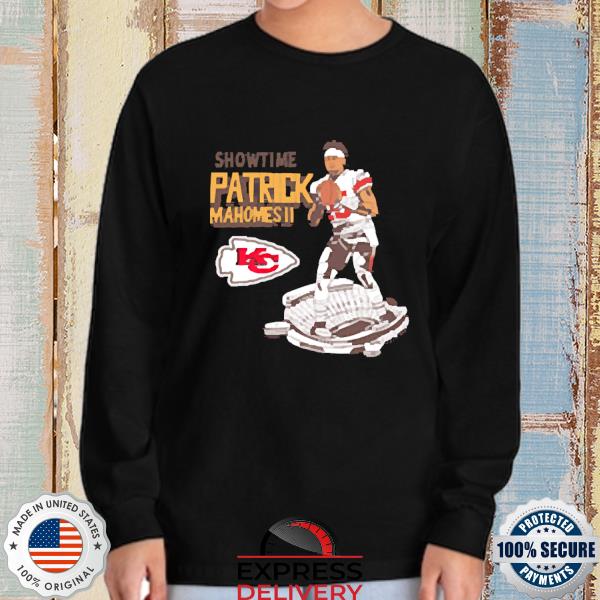 Kansas City Chiefs Icon Patrick Mahomes II T-Shirt from Homage. | Officially Licensed Vintage NFL Apparel from Homage Pro Shop.