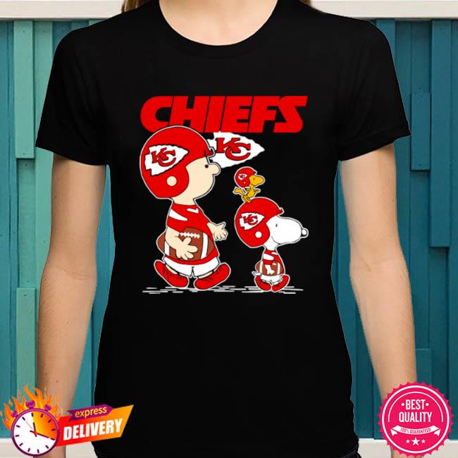 Snoopy and charlie playing Kansas city Chiefs shirt, hoodie, sweater, long  sleeve and tank top