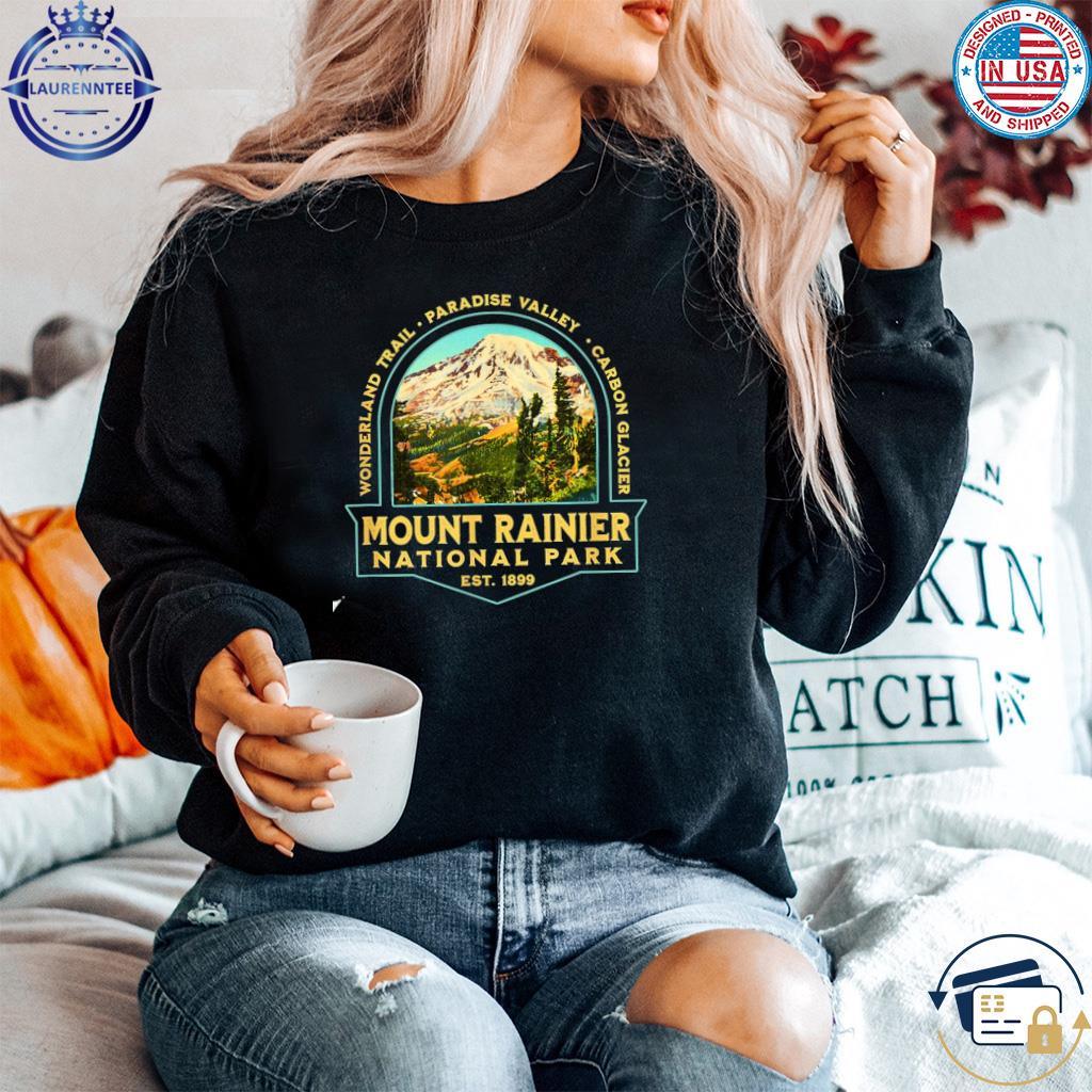 Mt. Rainier Washington, T-Shirt Medium / Gold