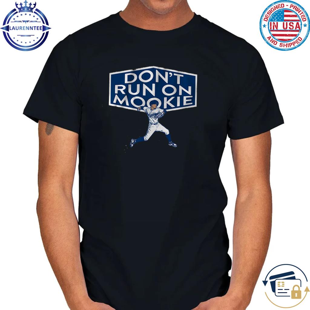 Dont Run on Mookie Betts T-Shirt - ReviewsTees